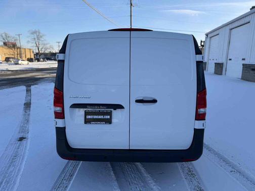 2020 Mercedes-Benz Metris Base