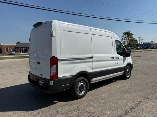 2017 Ford Transit-250 Base
