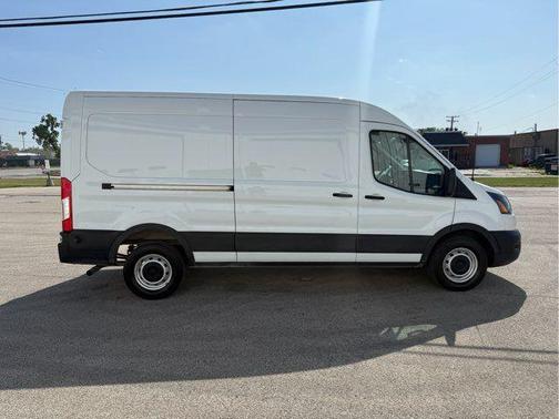 2020 Ford Transit-250 Base
