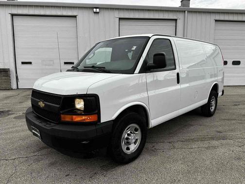 2017 Chevrolet Express 2500 Work Van
