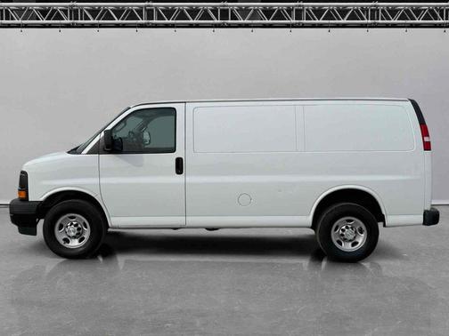 2017 Chevrolet Express 2500 Work Van