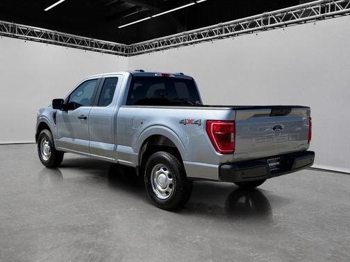 Iconic Silver Metallic 2022 Ford F-150 XL 4WD SuperCab 6.5' Box