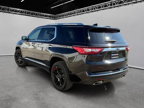 Graphite Metallic 2018 Chevrolet Traverse FWD 4dr Premier w/1LZ