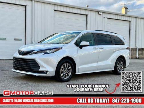 2023 Toyota Sienna XLE