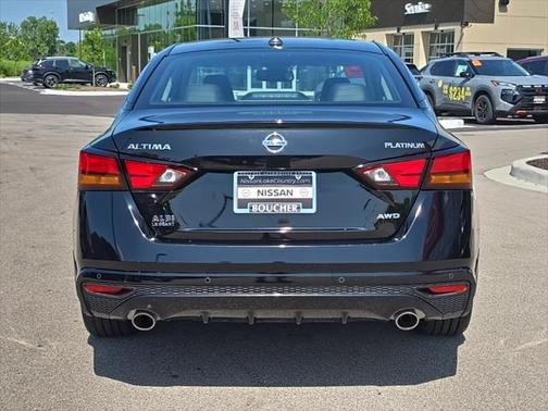 2022 Nissan Altima Platinum Intelligent AWD