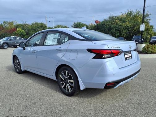 2025 Nissan Versa 1.6 SV