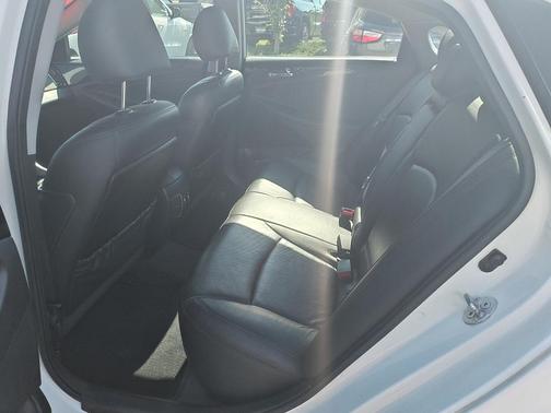 2013 Hyundai SONATA Limited