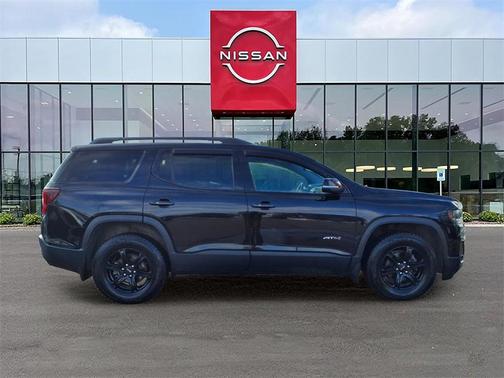 2021 GMC Acadia AT4