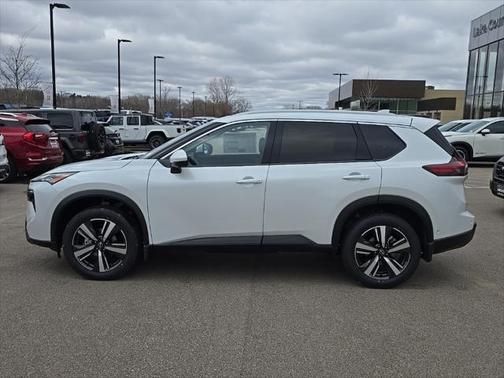 2025 Nissan Rogue SL