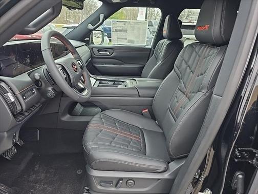 2025 Nissan Armada PRO-4X 4WD