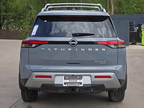 2025 Nissan Pathfinder Platinum 4WD
