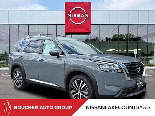 2025 Nissan Pathfinder Platinum 4WD