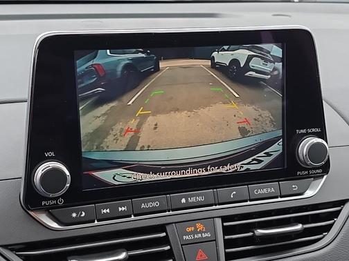 2025 Nissan Altima S FWD