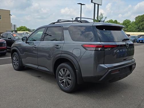 2025 Nissan Pathfinder SV 4WD