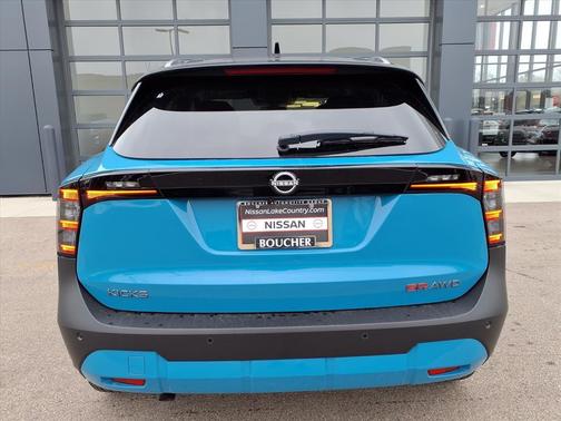 2026 Nissan Kicks SR