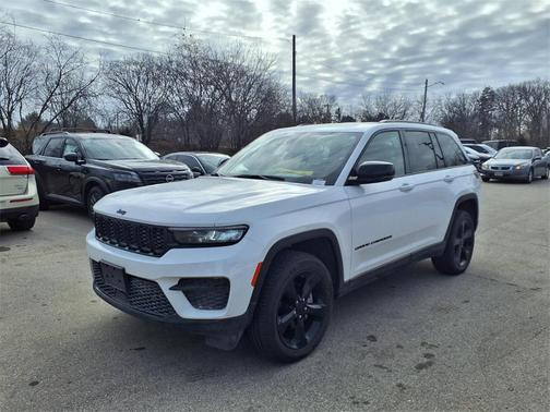 2023 Jeep Grand Cherokee Altitude
