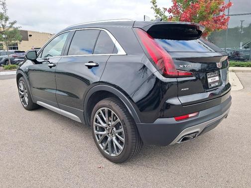 2020 Cadillac XT4 Premium Luxury