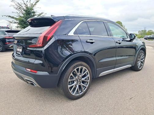 2020 Cadillac XT4 Premium Luxury
