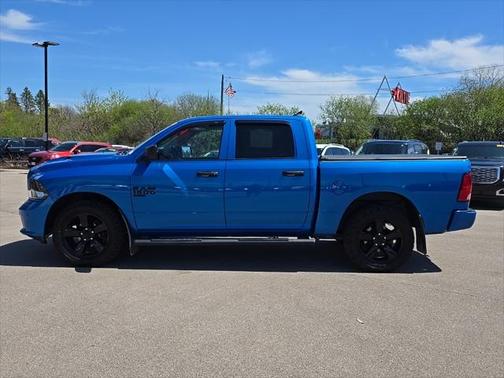 2023 RAM 1500 Classic Express