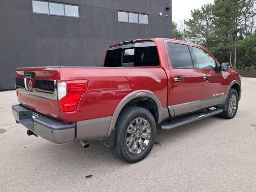 2019 Nissan Titan Platinum Reserve