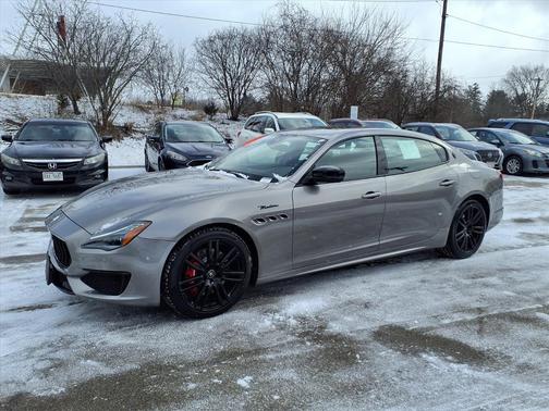 2022 Maserati Quattroporte Modena Q4