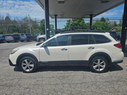 2014 Subaru Outback 2.5i Limited