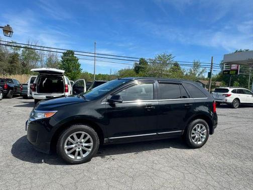 Black 2013 Ford Edge Limited