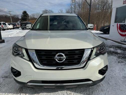 2018 Nissan Pathfinder Platinum