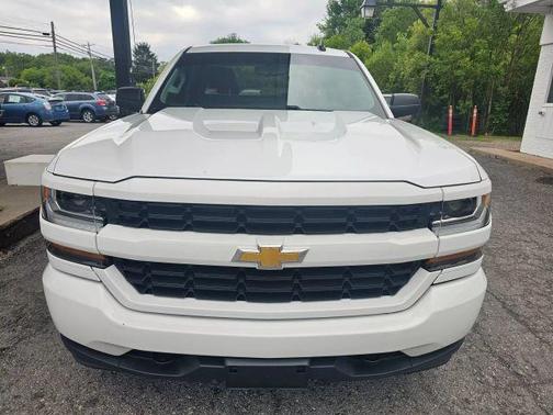 2018 Chevrolet Silverado 1500 Custom