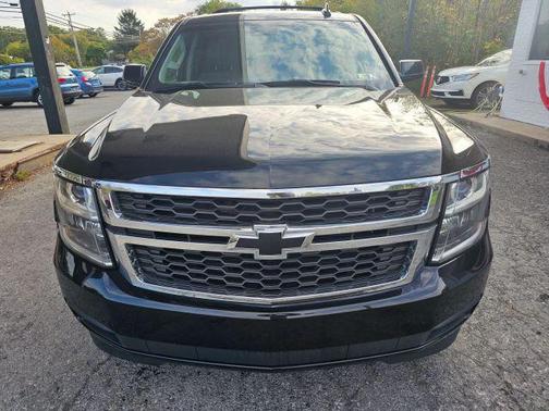 2017 Chevrolet Suburban LT