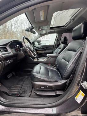 2018 GMC Acadia SLE-2