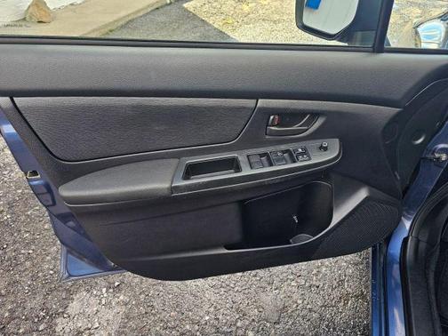 2012 Subaru Impreza 2.0i