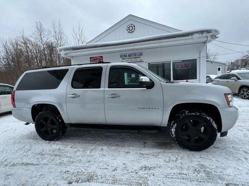 2012 Chevrolet Suburban 1500 LS