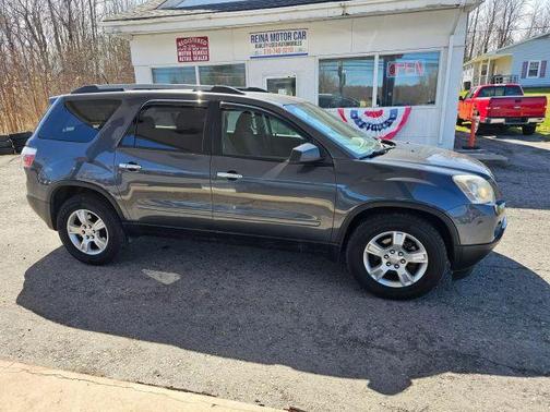 2011 GMC Acadia SLE