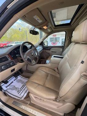 Pearl White 2013 Chevrolet Tahoe LTZ