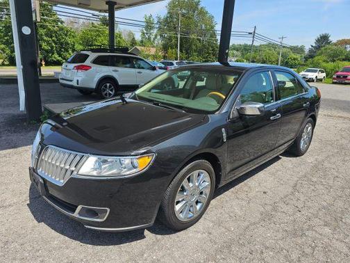 2012 Lincoln MKZ Base
