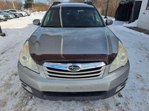 2011 Subaru Outback 2.5i Premium