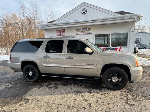 2007 GMC Yukon XL 1500 Denali