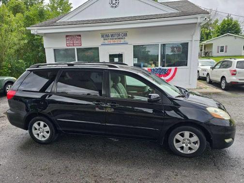 2008 Toyota Sienna XLE