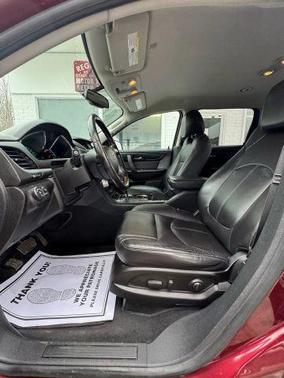 2017 Chevrolet Traverse 2LT