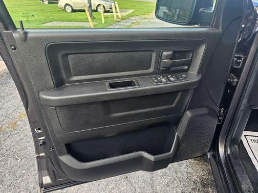 2017 RAM 1500 Express
