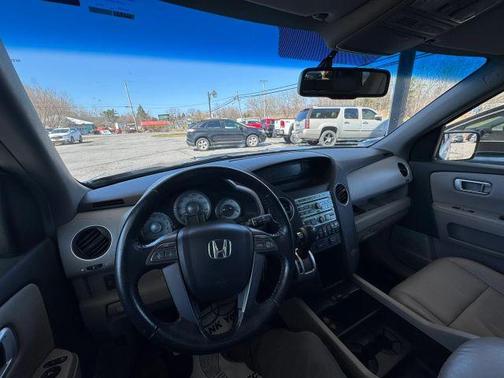 White 2009 Honda Pilot EX-L