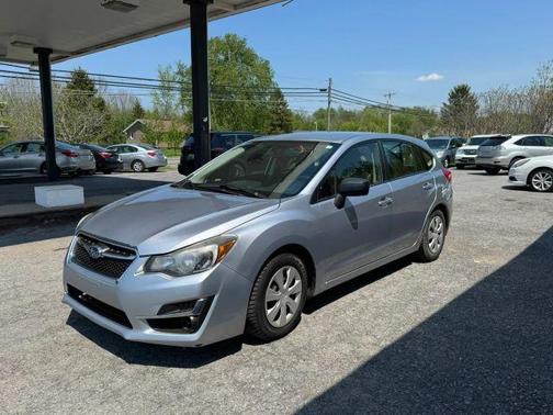 Ice Silver Metallic 2016 Subaru Impreza 2.0i