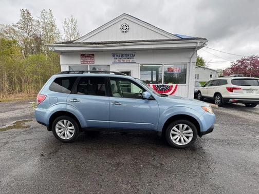Sky Blue Metallic 2012 Subaru Forester 2.5X Premium