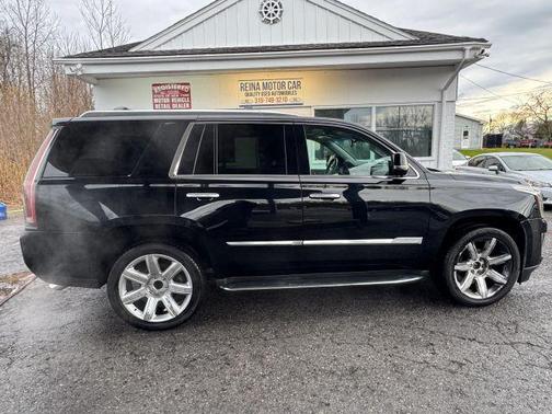 2016 Cadillac Escalade Luxury