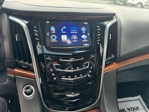 2016 Cadillac Escalade Luxury