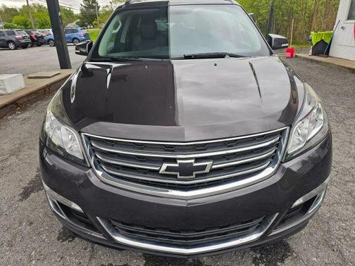 2017 Chevrolet Traverse 2LT