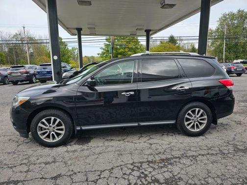 2015 Nissan Pathfinder S