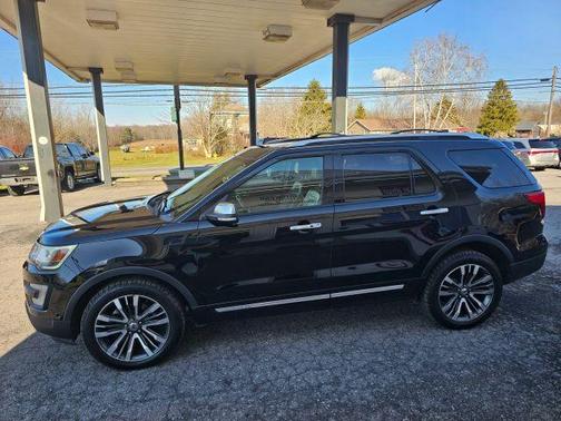 2017 Ford Explorer Platinum