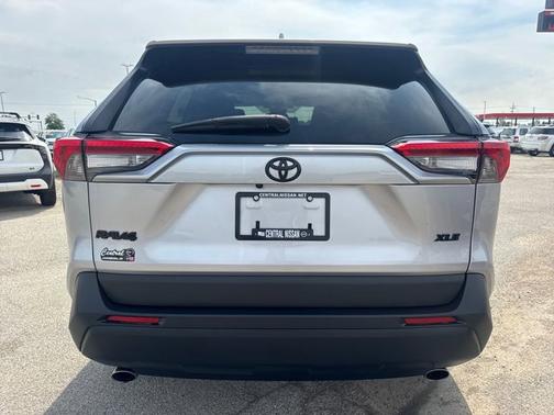 Silver Sky Metallic 2023 Toyota RAV4 XLE
